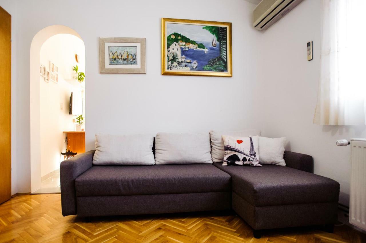 Apartments Korda L&M- Suhi Potok Єсенице Екстер'єр фото