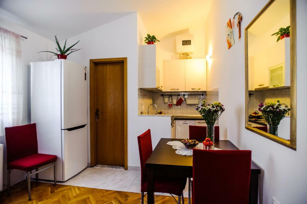 Apartments Korda L&M- Suhi Potok Єсенице Екстер'єр фото